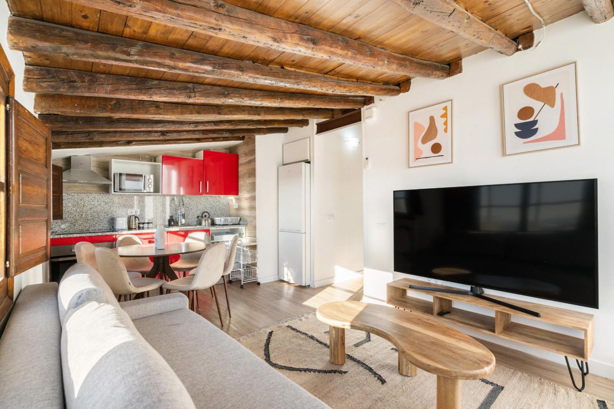 Appartement Atico Con Terraza En Lavapies Alquiler Temporal à Madrid Extérieur photo